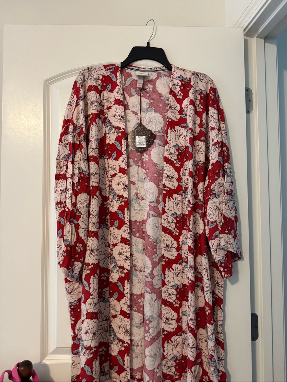 Knox Rose Red Floral Kimono Cape